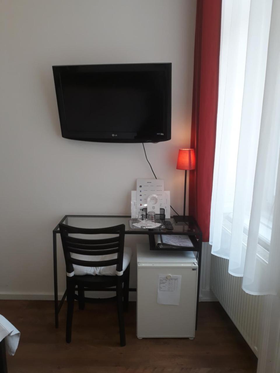 בודפשט Connection Guesthouse מראה חיצוני תמונה