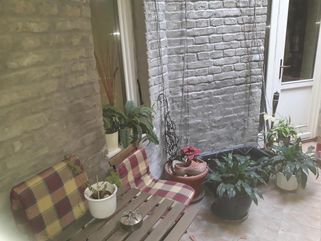 בודפשט Connection Guesthouse מראה חיצוני תמונה